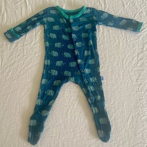 3 - 6 Months KicKee Pants Blue Button Up Feetie Pajamas with Wooly Mammoth print